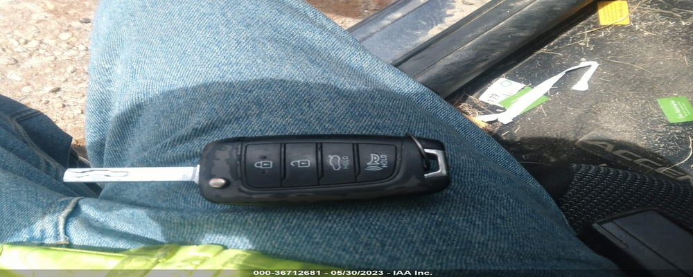 3KPC24A32JE025188 2018 HYUNDAI ACCENT photo no. 11
