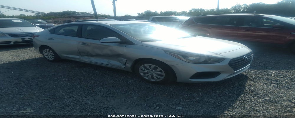 3KPC24A32JE023120 2018 HYUNDAI ACCENT photo no. 11