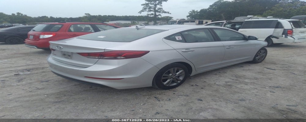 5NPD84LF8HH054761 2017 HYUNDAI ELANTRA photo no. 4