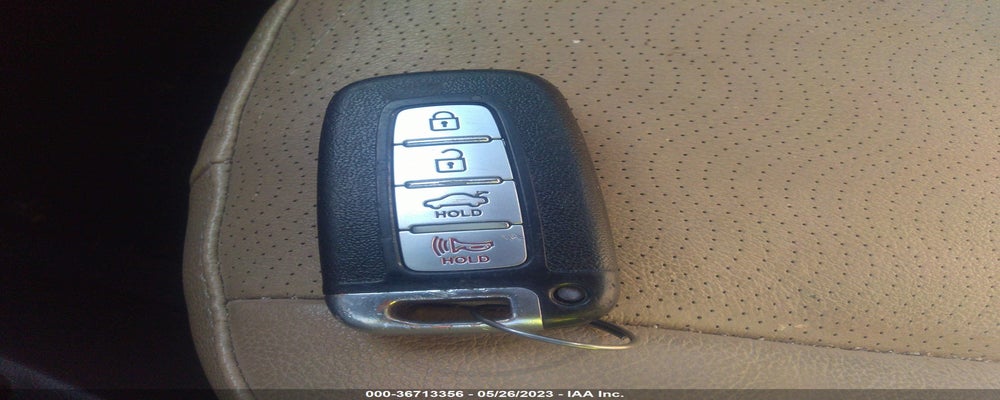 5NPDH4AE8DH303743 2013 HYUNDAI ELANTRA photo no. 11