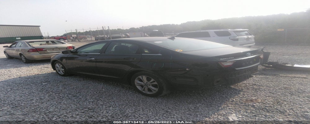 5NPEC4AC6DH777756 2013 HYUNDAI SONATA photo no. 3