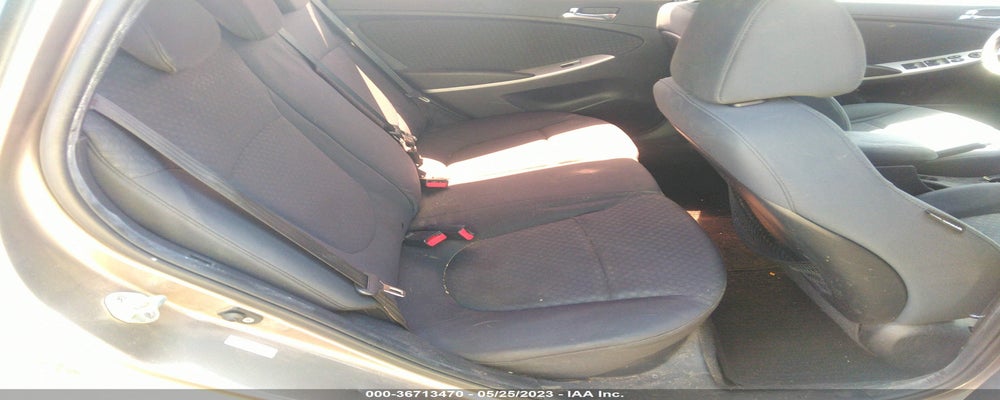KMHCU5AEXCU038157 2012 HYUNDAI ACCENT photo no. 8