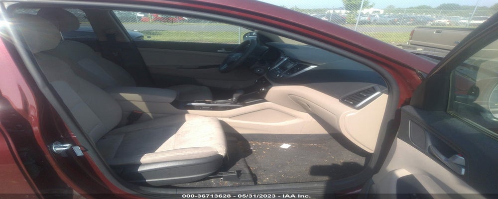 KM8J33A47HU425116 2017 HYUNDAI TUCSON photo no. 5
