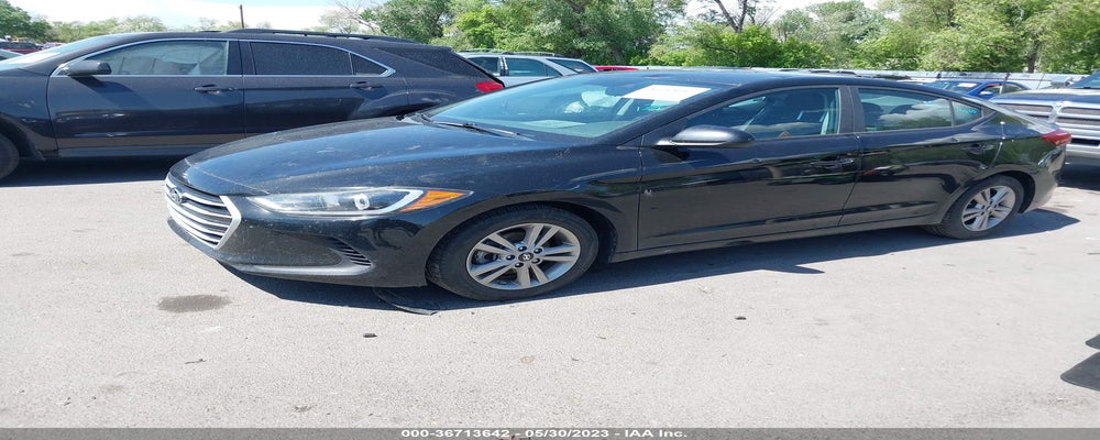 KMHD84LF2JU502984 2018 HYUNDAI ELANTRA photo no. 2