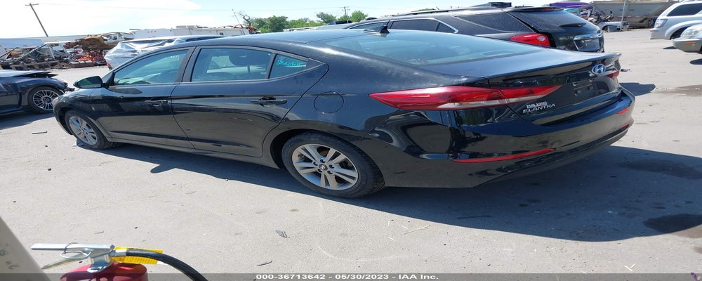 KMHD84LF2JU502984 2018 HYUNDAI ELANTRA photo no. 3