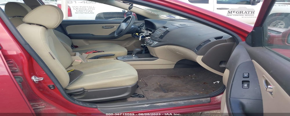 KMHDU4AD1AU116733 2010 HYUNDAI ELANTRA photo no. 5