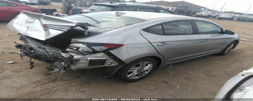 5NPD84LF6LH608128 2020 HYUNDAI ELANTRA photo no. 4