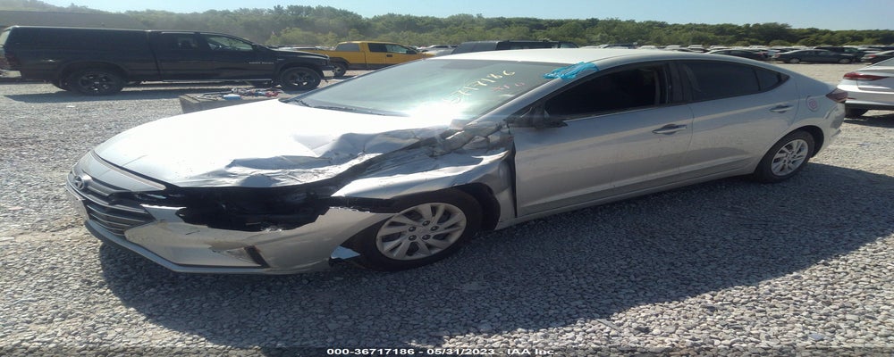 5NPD74LFXKH439779 2019 HYUNDAI ELANTRA photo no. 2