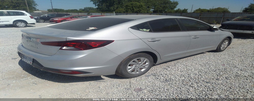5NPD74LFXKH439779 2019 HYUNDAI ELANTRA photo no. 4