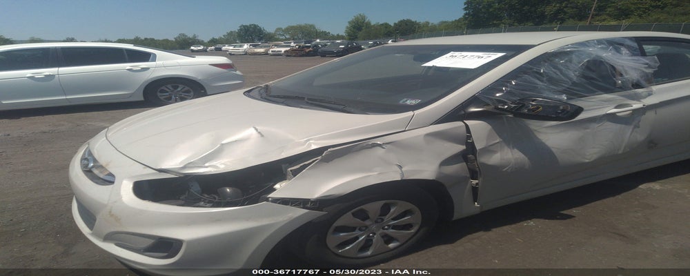 KMHCT4AE3FU927562 2015 HYUNDAI ACCENT photo no. 6