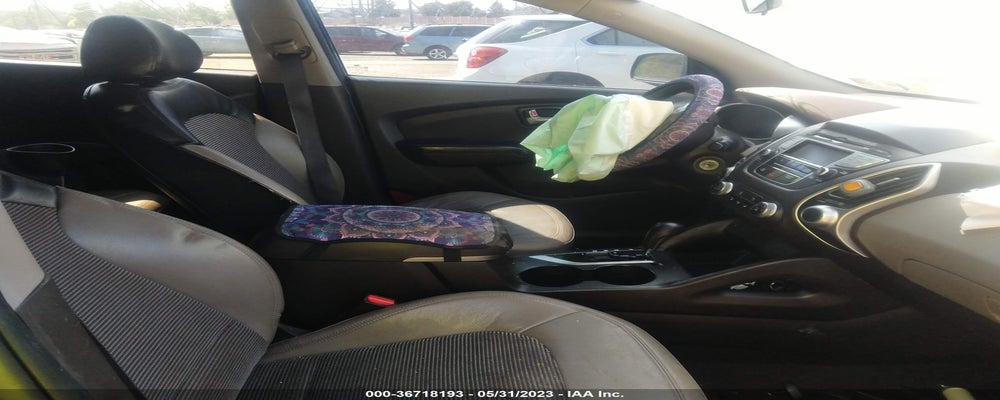 KM8JU3AC0CU475630 2012 HYUNDAI TUCSON photo no. 5