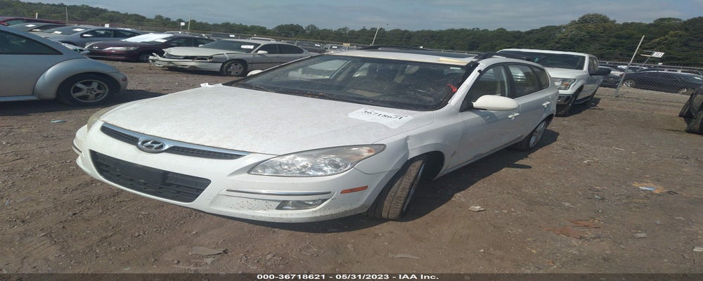 KMHDC8AE7AU072482 2010 HYUNDAI ELANTRA TOURING photo no. 2