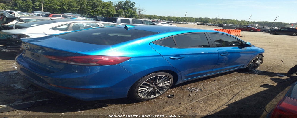 KMHD84LF0HU241672 2017 HYUNDAI ELANTRA photo no. 4