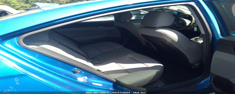 KMHD84LF0HU241672 2017 HYUNDAI ELANTRA photo no. 8