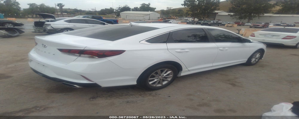 5NPE24AF3KH819570 2019 HYUNDAI SONATA photo no. 4