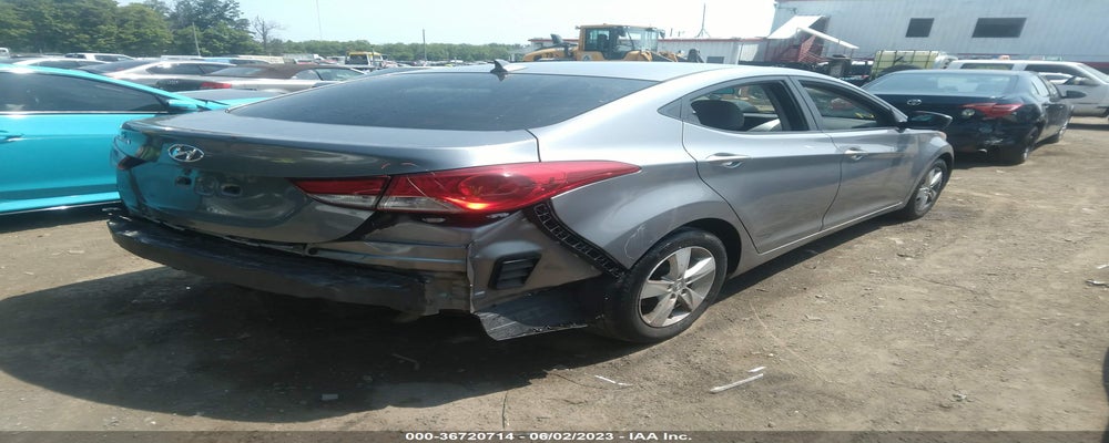 KMHDH4AE6BU167725 2011 HYUNDAI ELANTRA photo no. 4