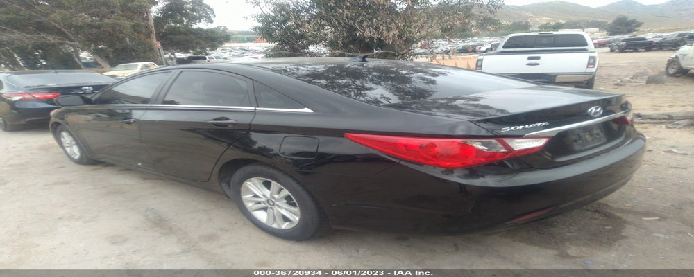 5NPEB4AC3CH335275 2012 HYUNDAI SONATA photo no. 3