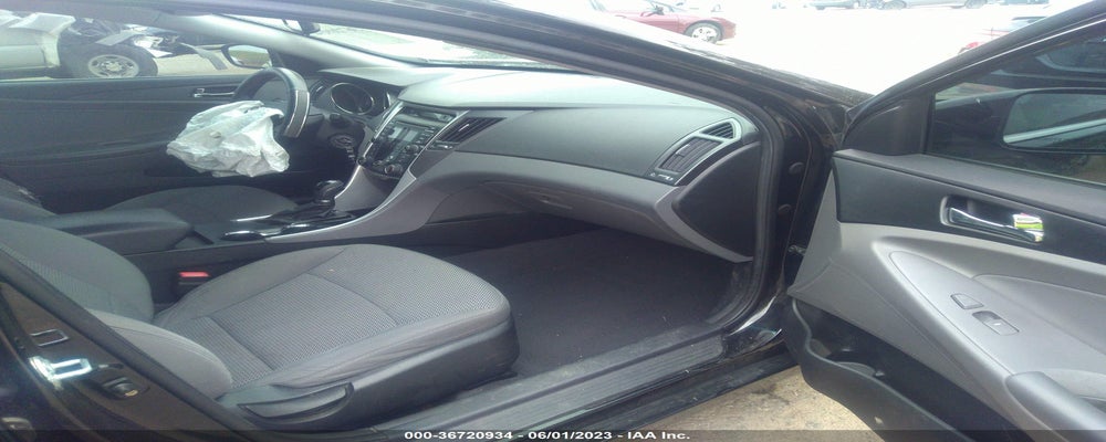 5NPEB4AC3CH335275 2012 HYUNDAI SONATA photo no. 5