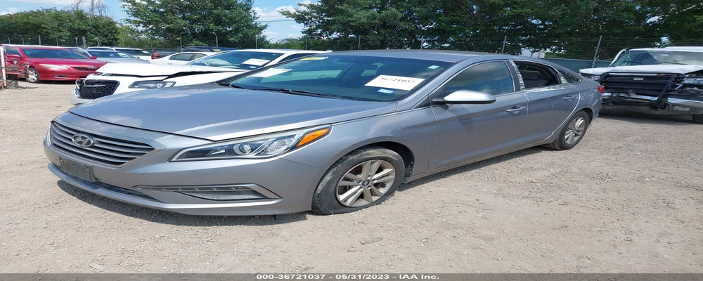 5NPE24AF0FH050936 2015 HYUNDAI SONATA photo no. 2