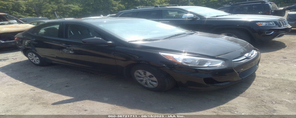 KMHCT4AEXHU357370 2017 HYUNDAI ACCENT photo no. 8