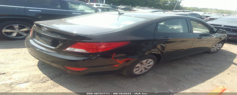 KMHCT4AEXHU357370 2017 HYUNDAI ACCENT photo no. 4