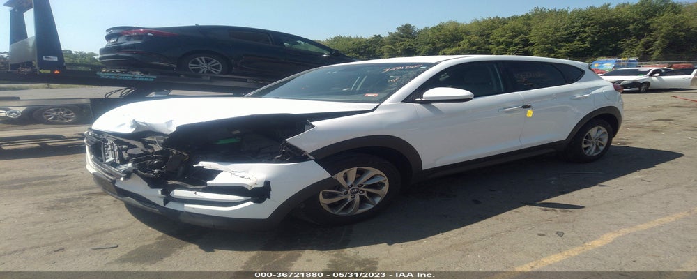 KM8J2CA43JU693542 2018 HYUNDAI TUCSON photo no. 2