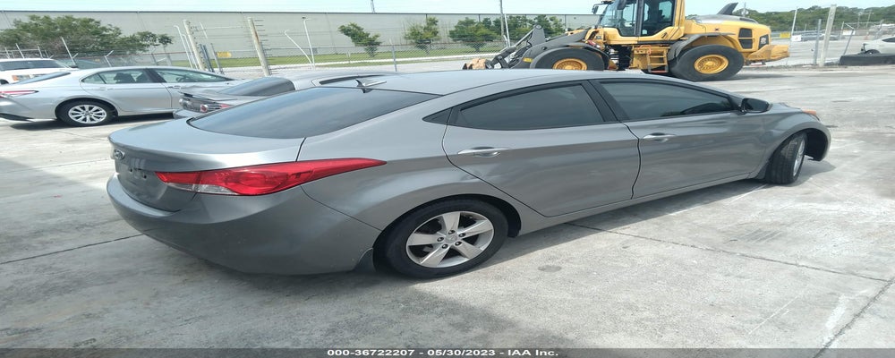 KMHDH4AE0DU923827 2013 HYUNDAI ELANTRA photo no. 4