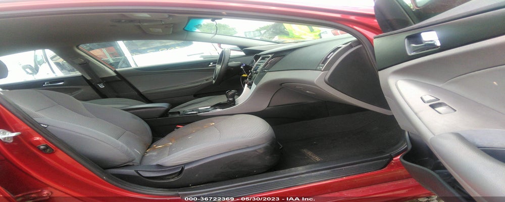 5NPEB4AC1EH943718 2014 HYUNDAI SONATA photo no. 5