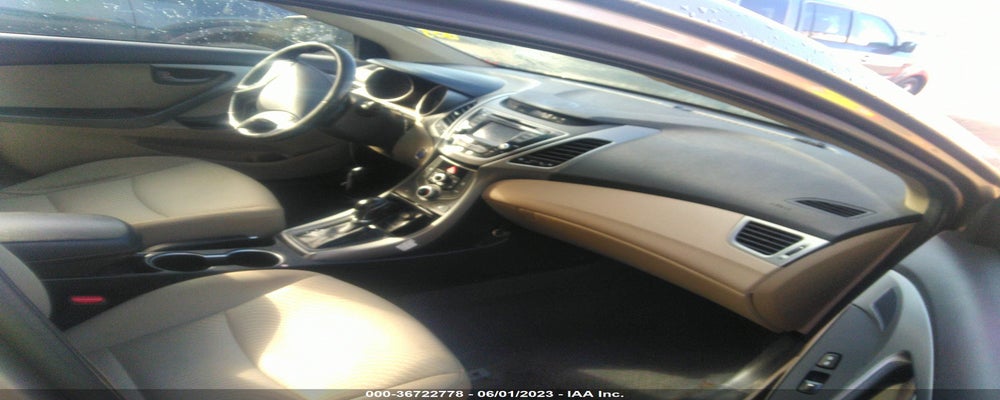 5NPDH4AE1GH765789 2016 HYUNDAI ELANTRA photo no. 5