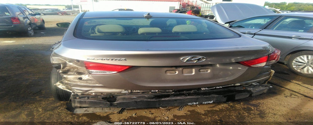 5NPDH4AE1GH765789 2016 HYUNDAI ELANTRA photo no. 6