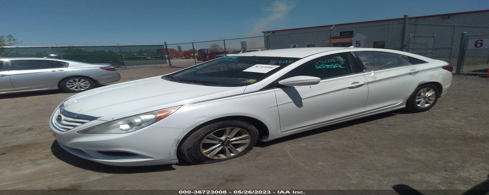 5NPEB4AC3BH070615 2011 HYUNDAI SONATA photo no. 2