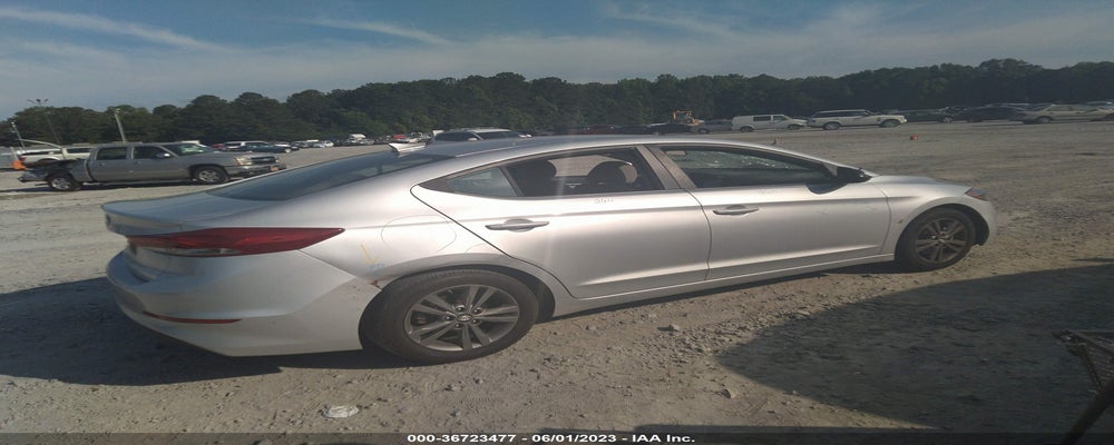 5NPD84LF3JH223994 2018 HYUNDAI ELANTRA photo no. 4
