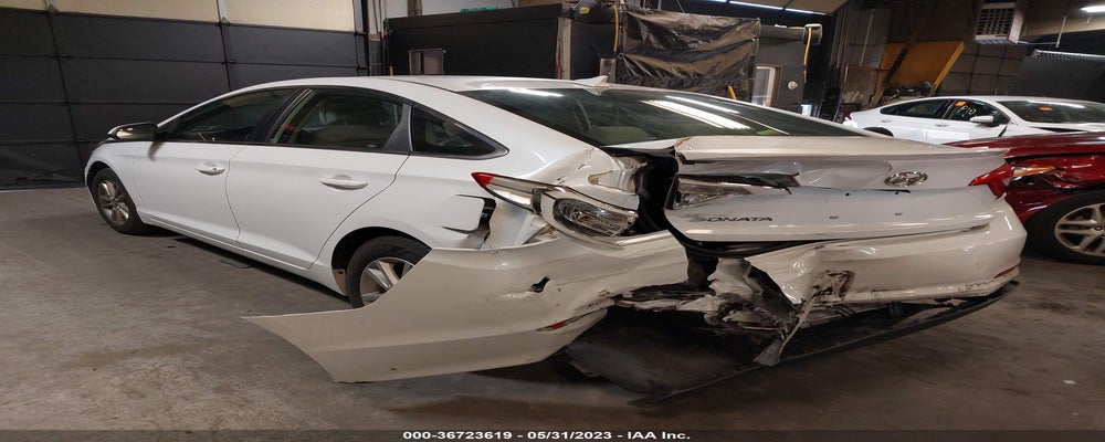 5NPE24AFXFH084768 2015 HYUNDAI SONATA photo no. 3