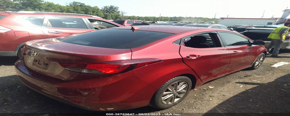 5NPDH4AE4FH560336 2015 HYUNDAI ELANTRA photo no. 4