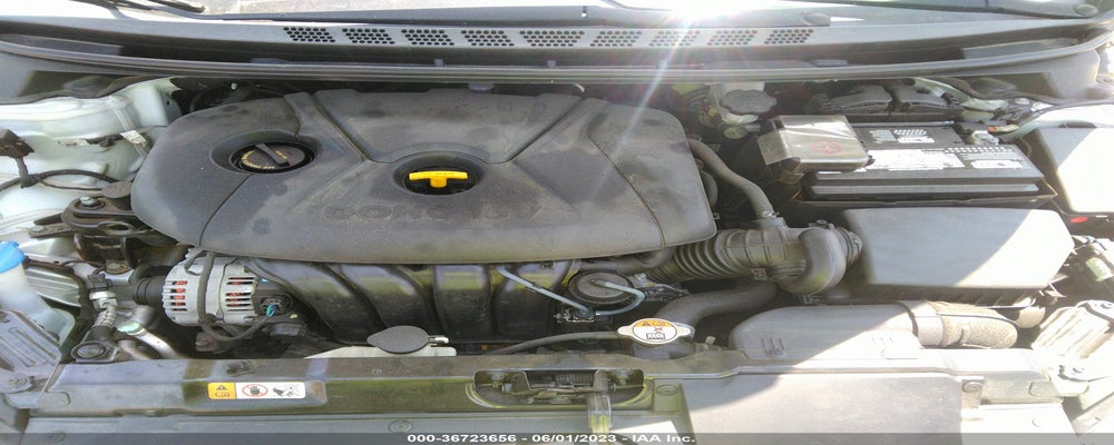 5NPDH4AE9FH637766 2015 HYUNDAI ELANTRA photo no. 10