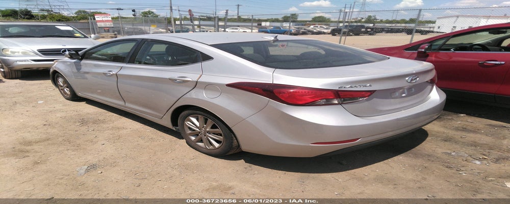 5NPDH4AE9FH637766 2015 HYUNDAI ELANTRA photo no. 3