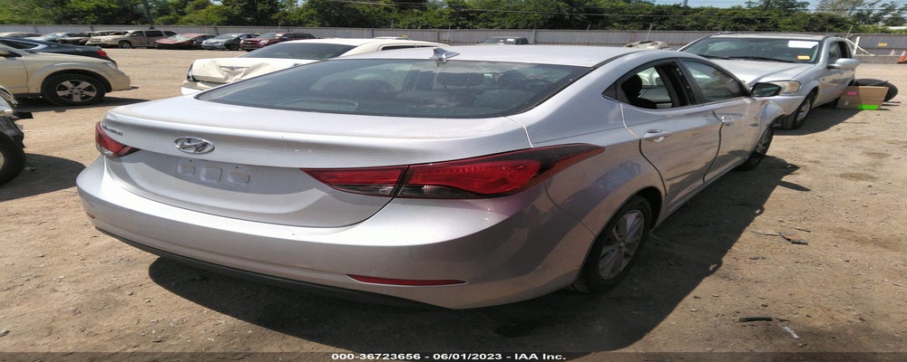 5NPDH4AE9FH637766 2015 HYUNDAI ELANTRA photo no. 4