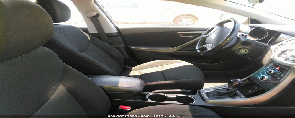 5NPDH4AE9FH637766 2015 HYUNDAI ELANTRA photo no. 5