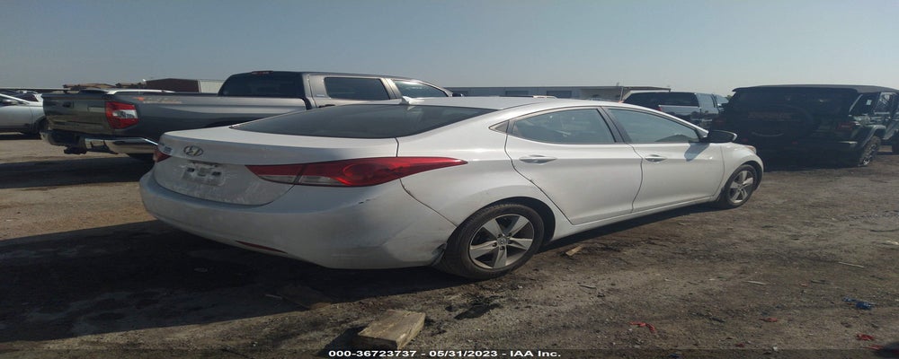 5NPDH4AE4DH293759 2013 HYUNDAI ELANTRA photo no. 4
