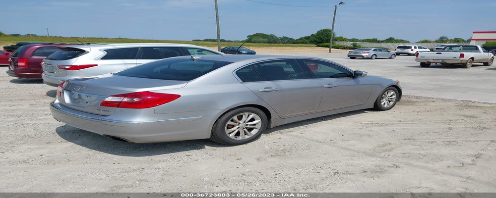 KMHGC4DD0CU152301 2012 HYUNDAI GENESIS photo no. 4