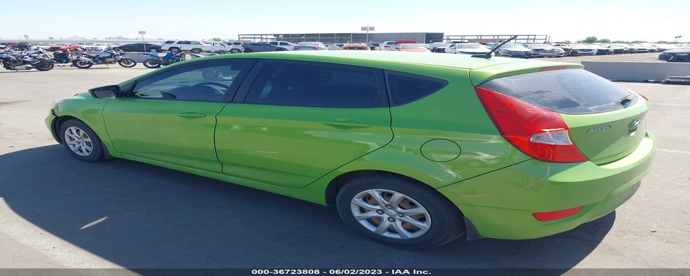 KMHCT5AE7DU083917 2013 HYUNDAI ACCENT photo no. 3