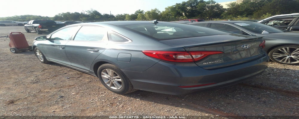 5NPE24AF5HH573257 2017 HYUNDAI SONATA photo no. 3