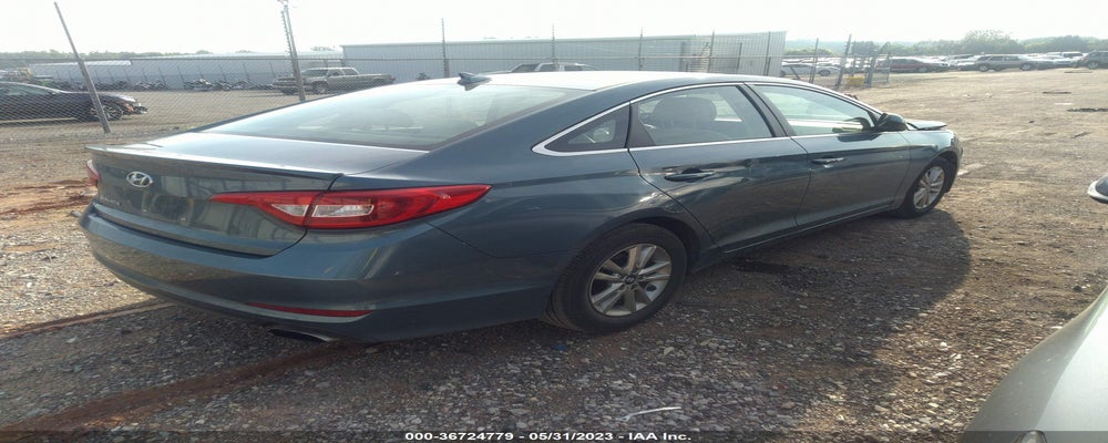 5NPE24AF5HH573257 2017 HYUNDAI SONATA photo no. 4