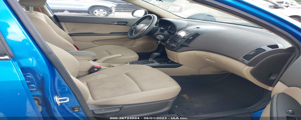 KMHDC8AE9AU072578 2010 HYUNDAI ELANTRA TOURING photo no. 5