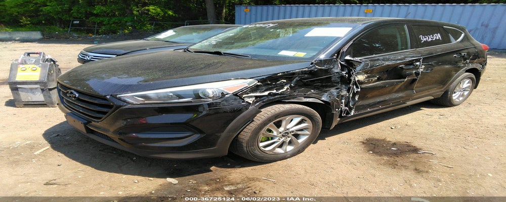 KM8J23A4XGU041736 2016 HYUNDAI TUCSON photo no. 2