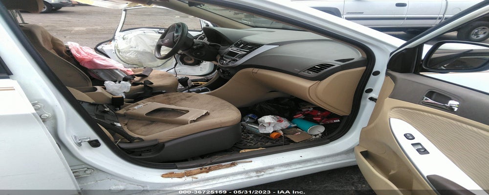 KMHCU4AE5EU737807 2014 HYUNDAI ACCENT photo no. 5