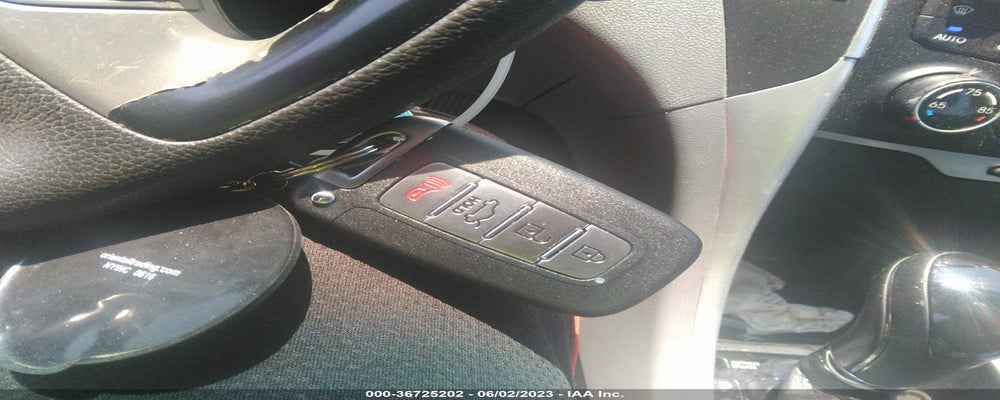 5NPEC4AB3CH424056 2012 HYUNDAI SONATA photo no. 11