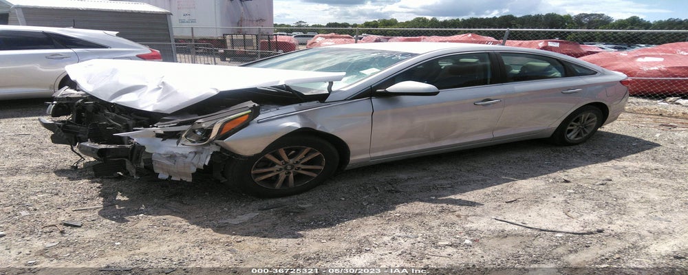 5NPE24AF7HH577486 2017 HYUNDAI SONATA photo no. 2
