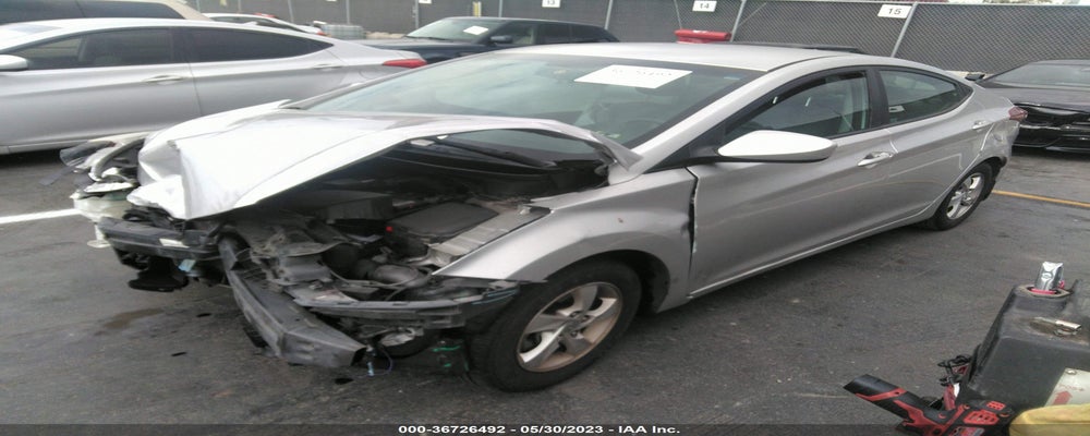 5NPDH4AE8FH645177 2015 HYUNDAI ELANTRA photo no. 2