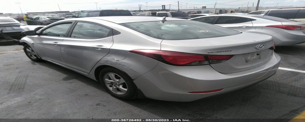 5NPDH4AE8FH645177 2015 HYUNDAI ELANTRA photo no. 3